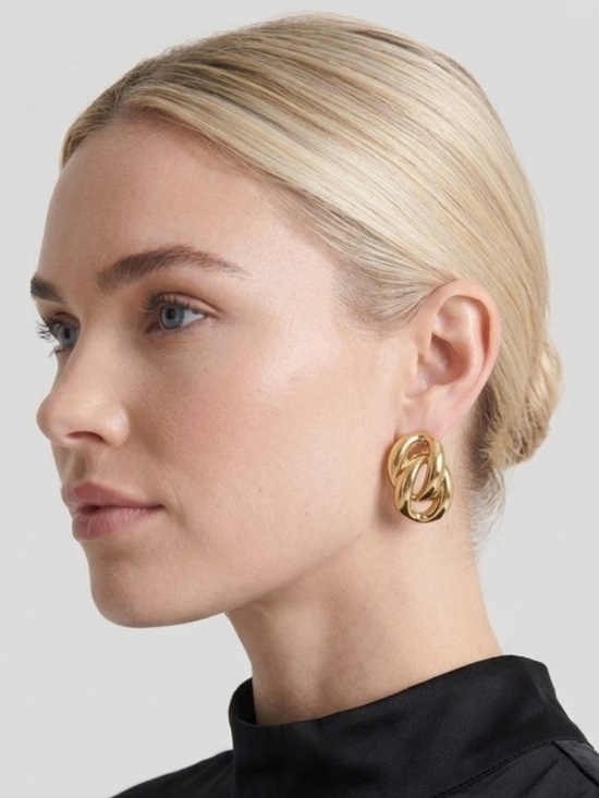 Dior Jewelry - Christian Dior Vintage Grande Love Knot earrings